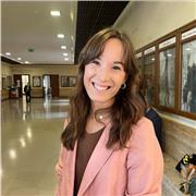 Laureata magistrale in Filologia moderna impartisce lezioni private di latino e materie umanistiche